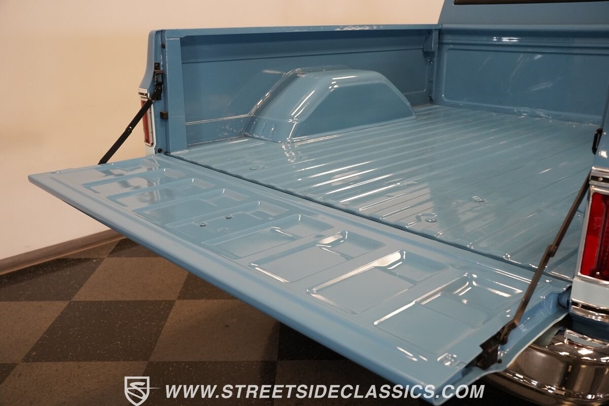 Chevrolet-Other-Pickups-1977-Pickup-Truck-7