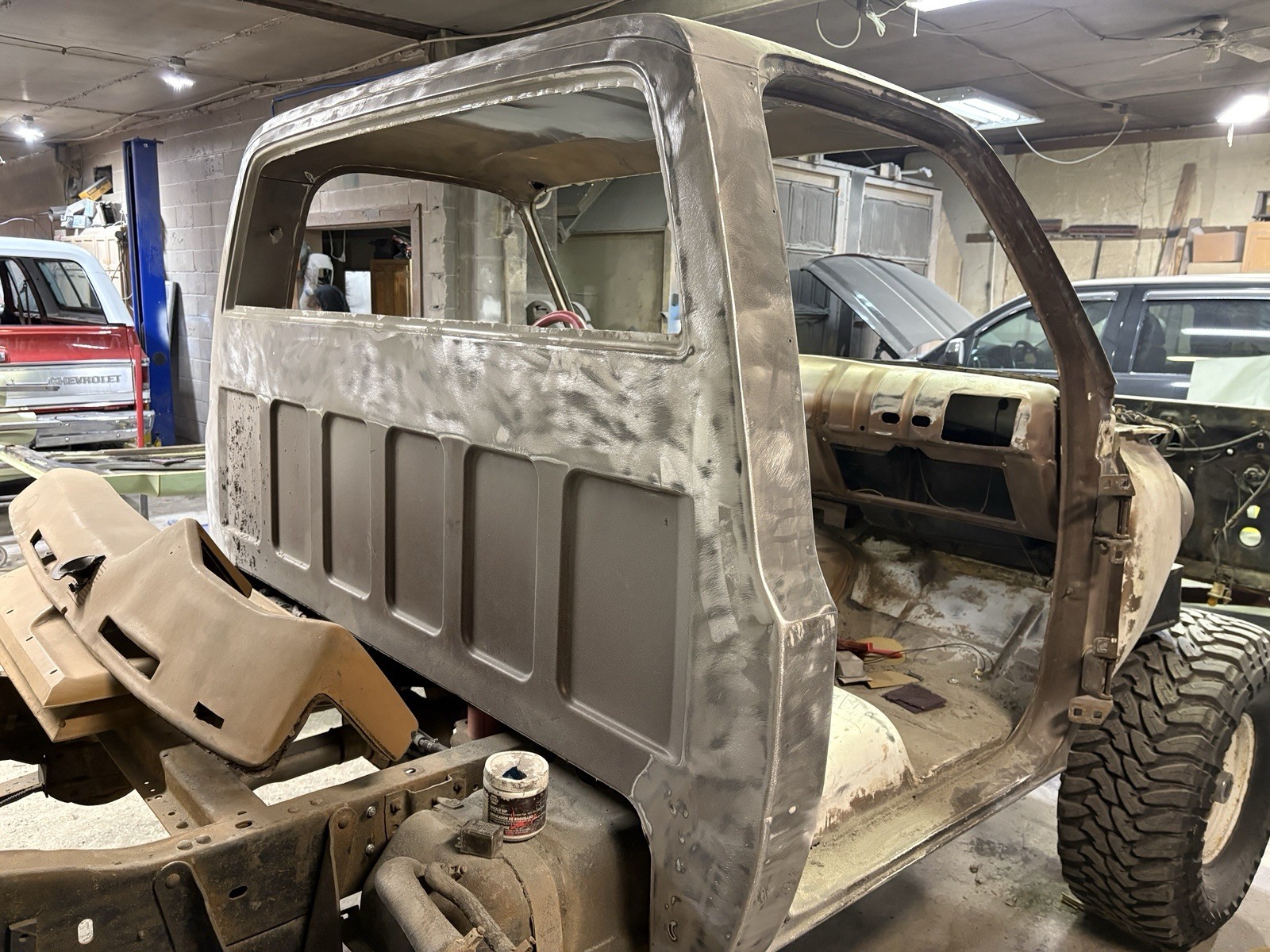 Chevrolet-Other-Pickups-1979-18
