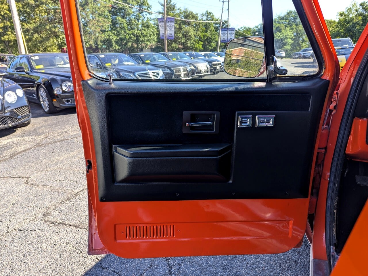 Chevrolet-Other-Pickups-1984-Truck-10