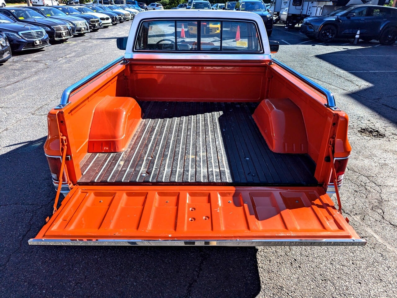 Chevrolet-Other-Pickups-1984-Truck-22