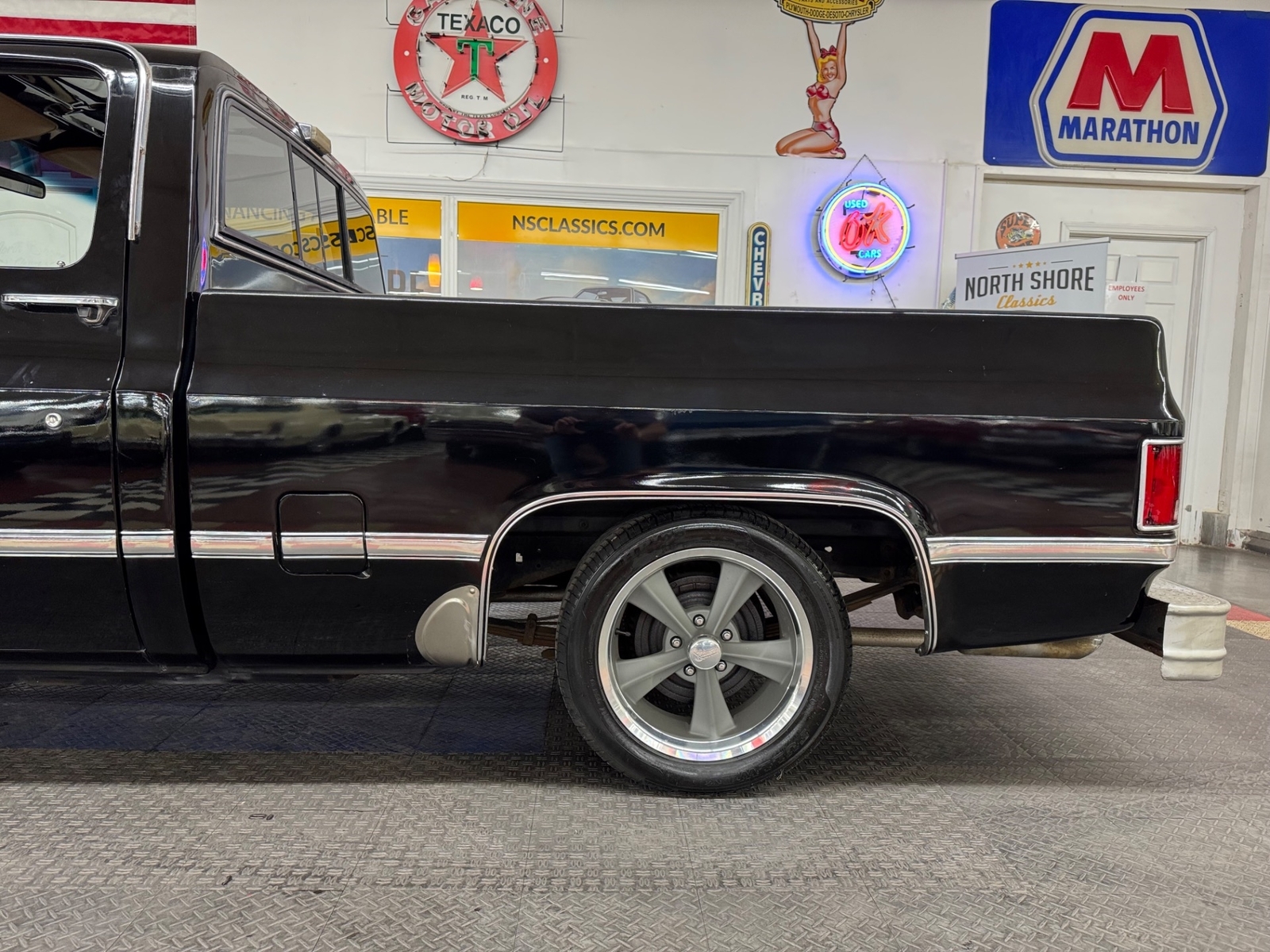 Chevrolet-Other-Pickups-1985-Pickup-24