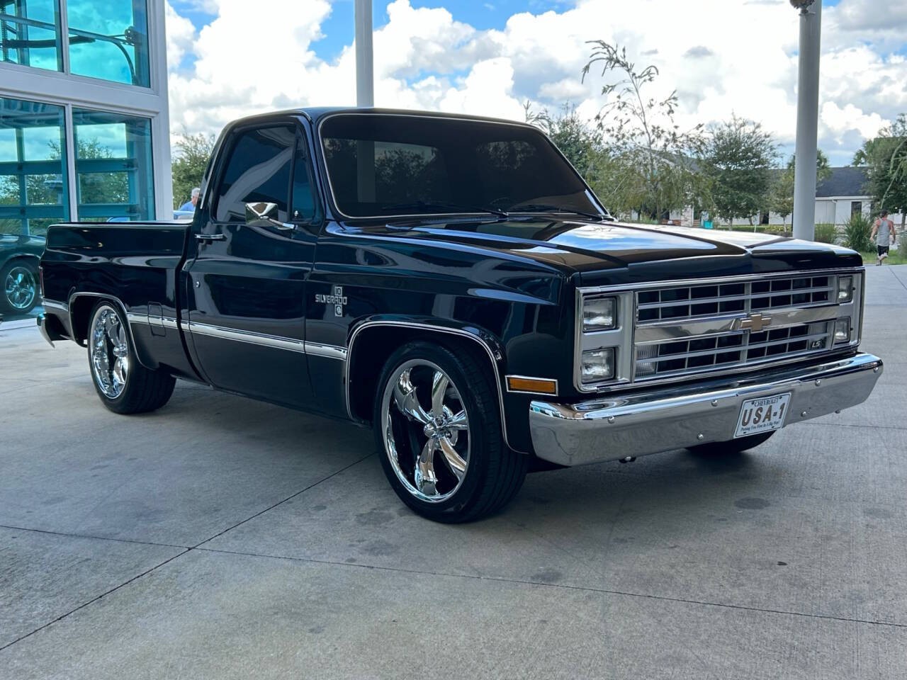Chevrolet-Other-Pickups-1987-Pickup-Truck-2