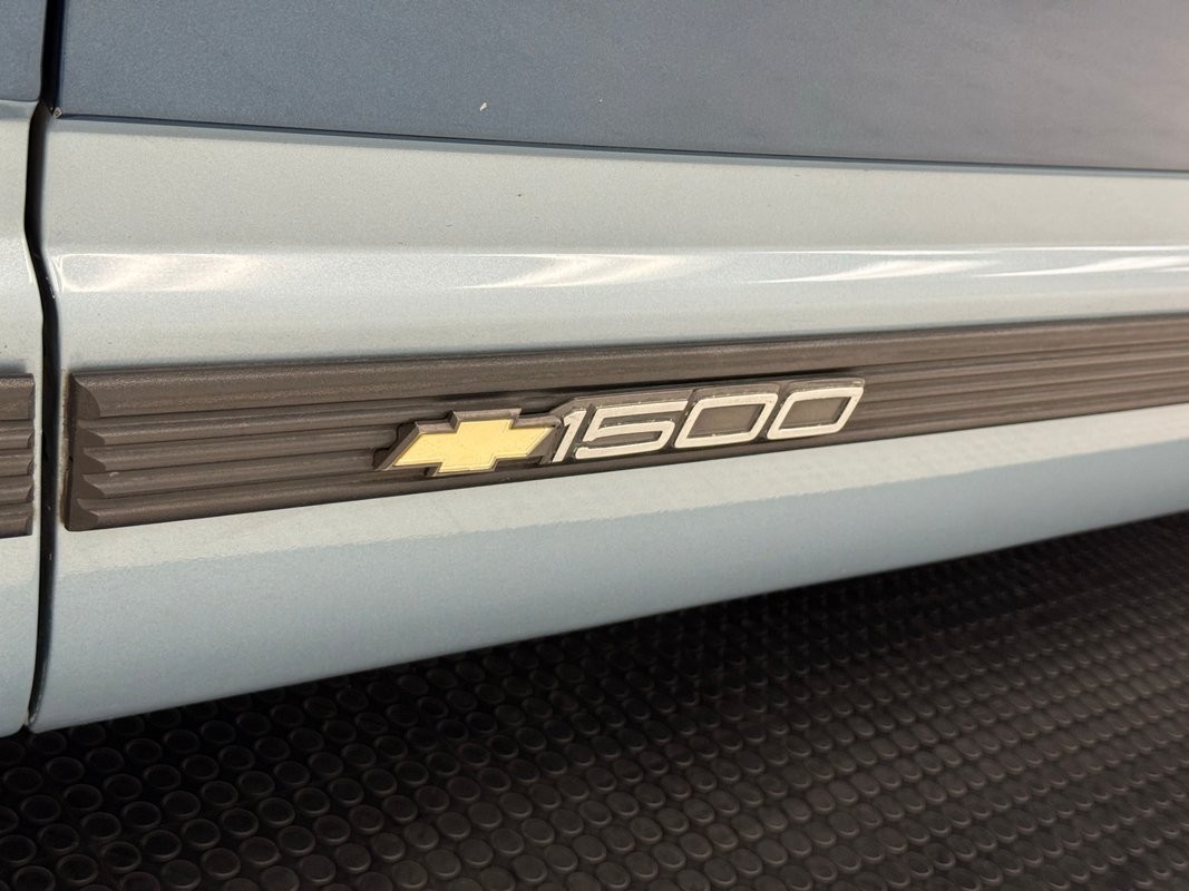 Chevrolet-Other-Pickups-1992-Pickup-Truck-12