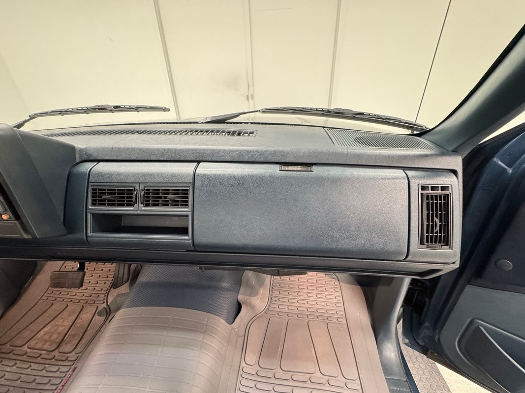 Chevrolet-Other-Pickups-1992-Pickup-Truck-35