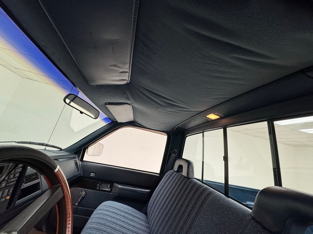 Chevrolet-Other-Pickups-1992-Pickup-Truck-38