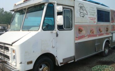 Chevrolet-P30-1988-FOOD-TRUCK-VAN-11
