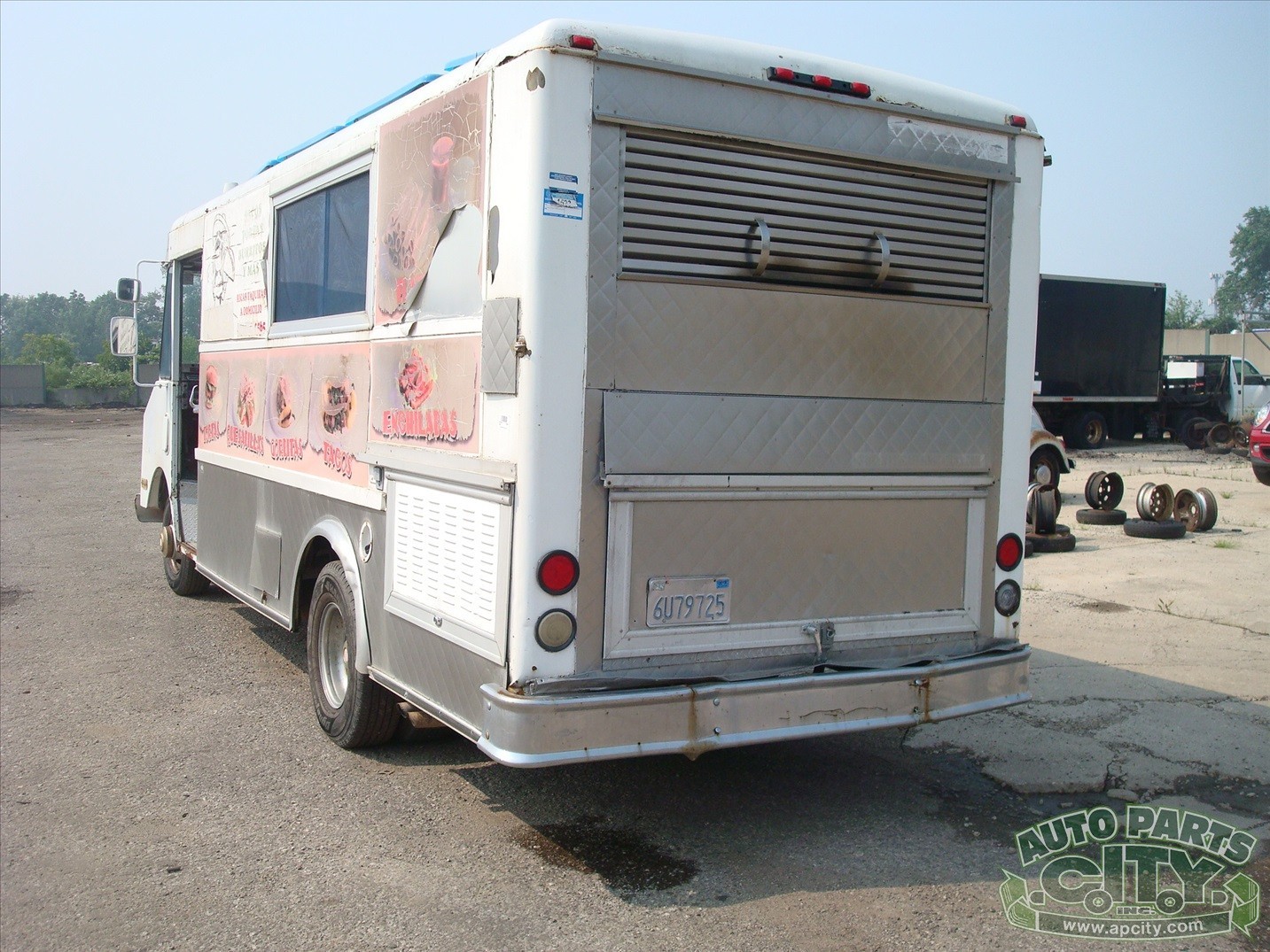 Chevrolet-P30-1988-FOOD-TRUCK-VAN-15