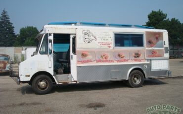 Chevrolet-P30-1988-FOOD-TRUCK-VAN-3