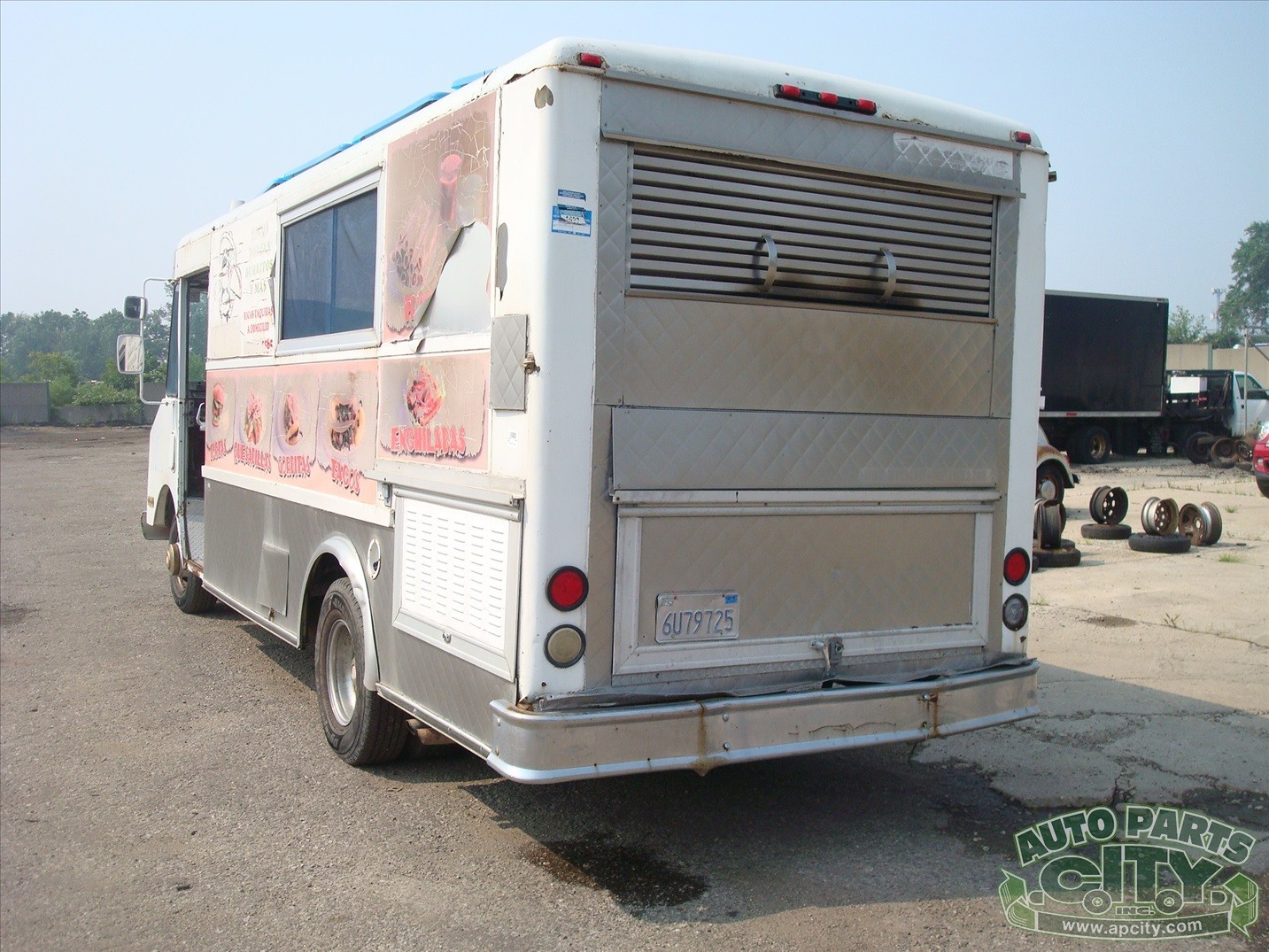 Chevrolet-P30-1988-FOOD-TRUCK-VAN-4