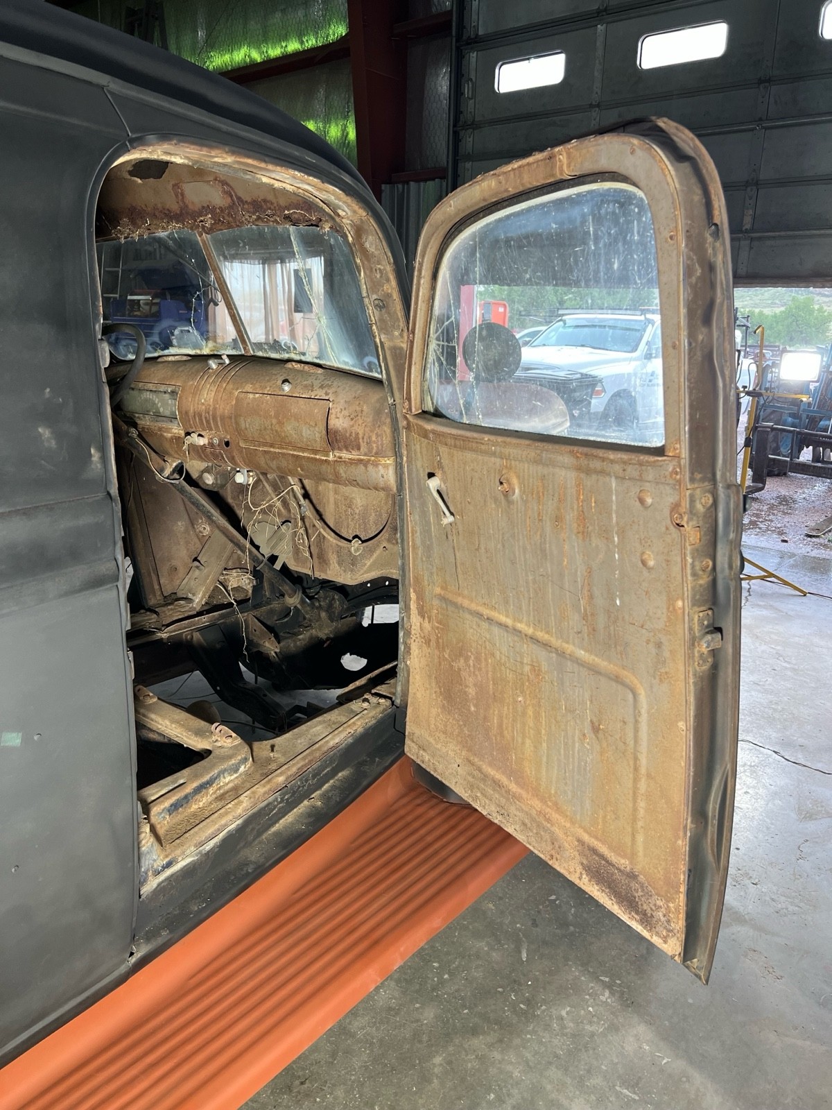 Chevrolet-Panel-1941-13