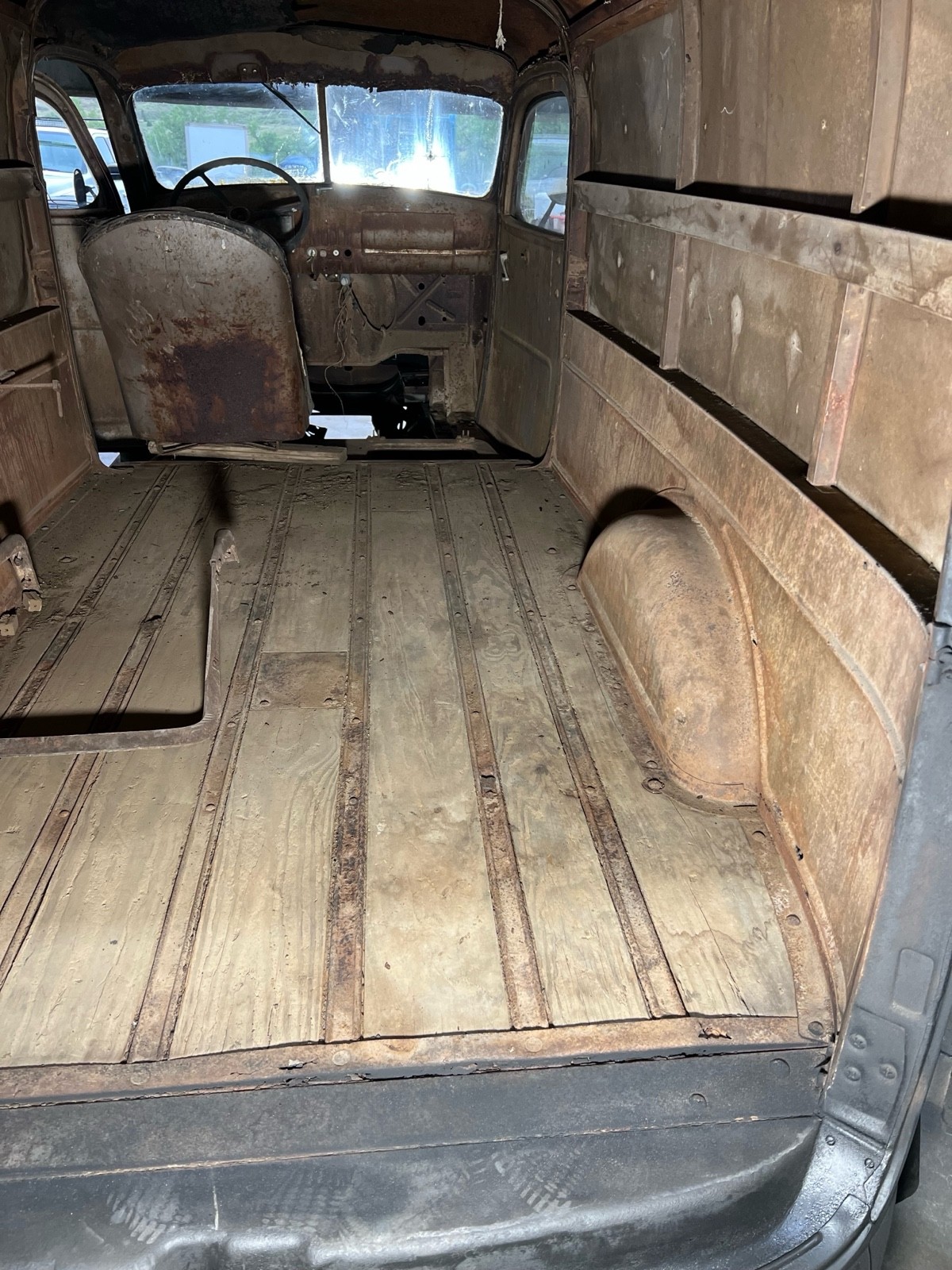 Chevrolet-Panel-1941-20