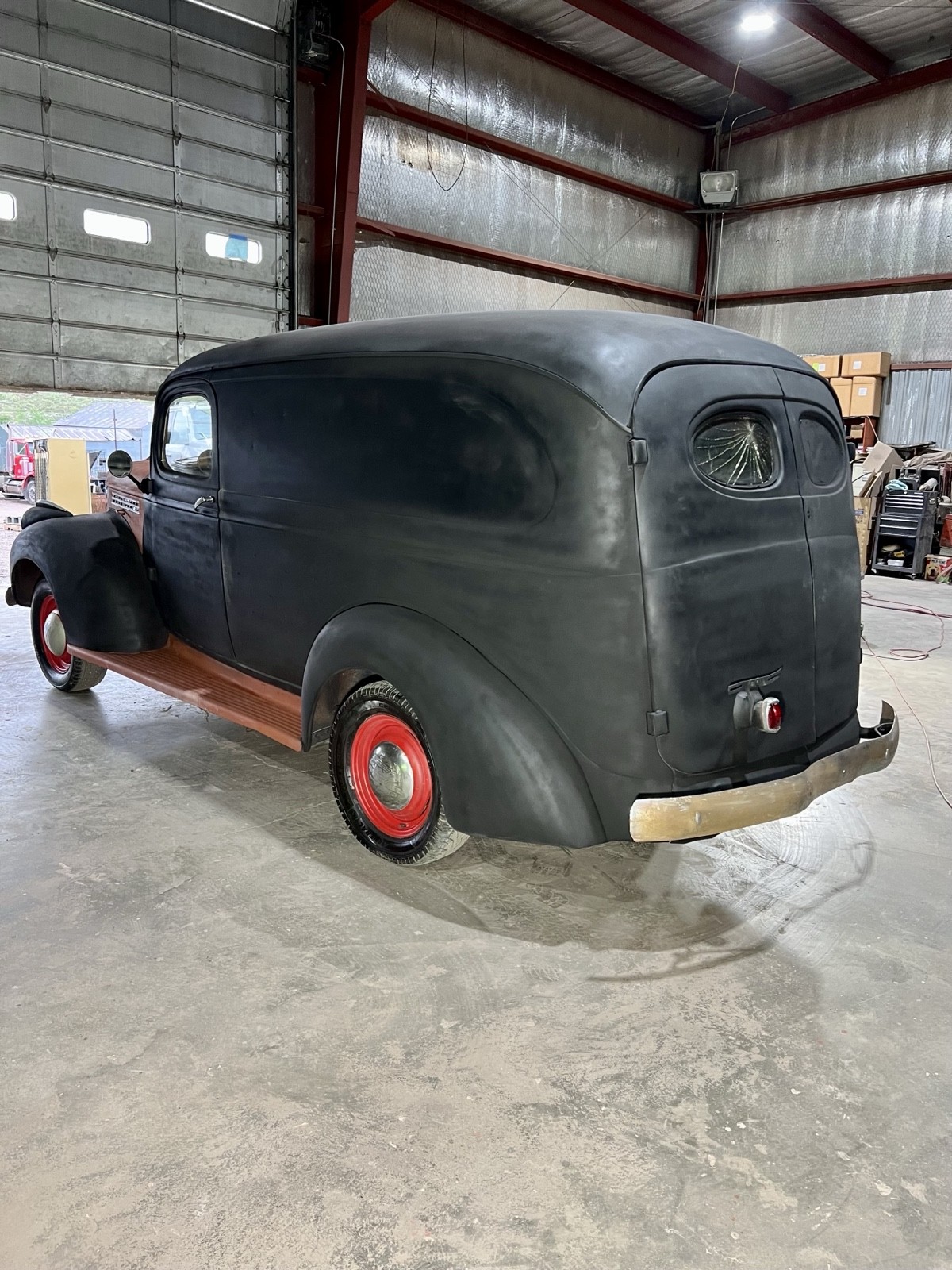 Chevrolet-Panel-1941-4
