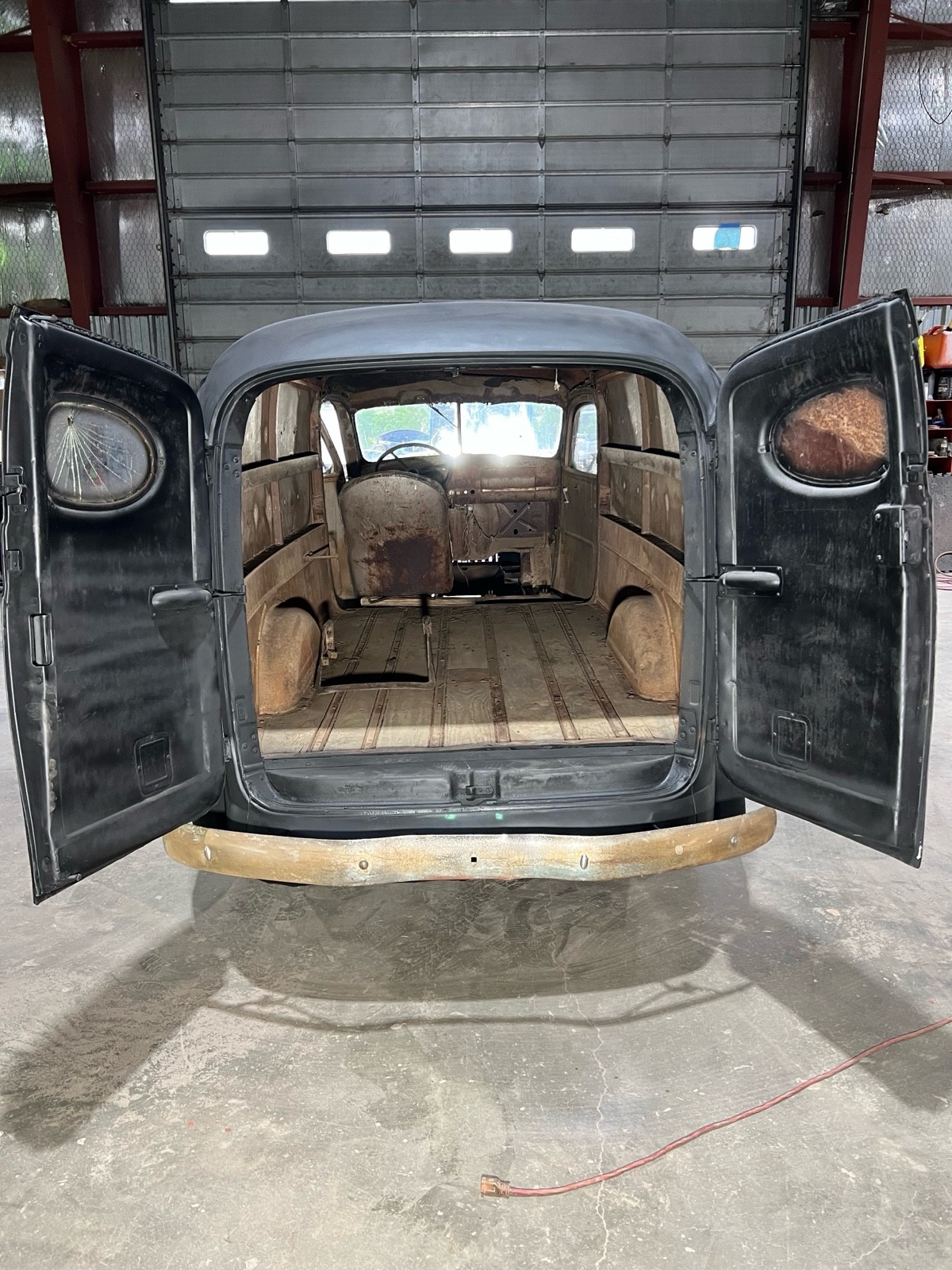 Chevrolet-Panel-1941-8