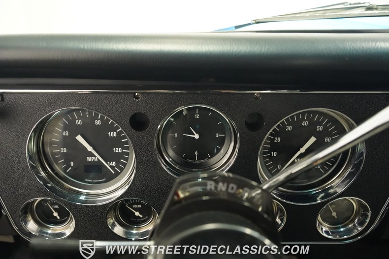 Chevrolet-Panel-delivery-1968-Blue-Blue-44