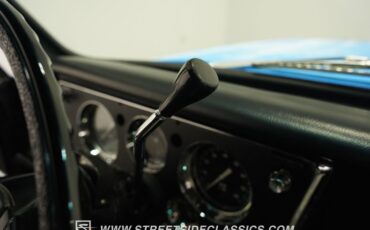 Chevrolet-Panel-delivery-1968-Blue-Blue-46