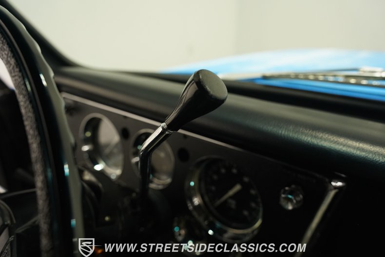 Chevrolet-Panel-delivery-1968-Blue-Blue-46