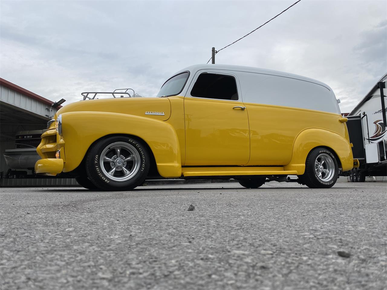 Chevrolet-Panel-truck-1954-YELLOWWHITE-YELLOWWHITE-13