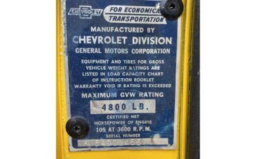 Chevrolet-Panel-truck-1954-YELLOWWHITE-YELLOWWHITE-16