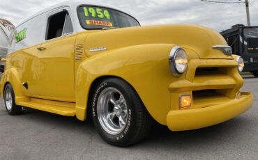 Chevrolet-Panel-truck-1954-YELLOWWHITE-YELLOWWHITE-17
