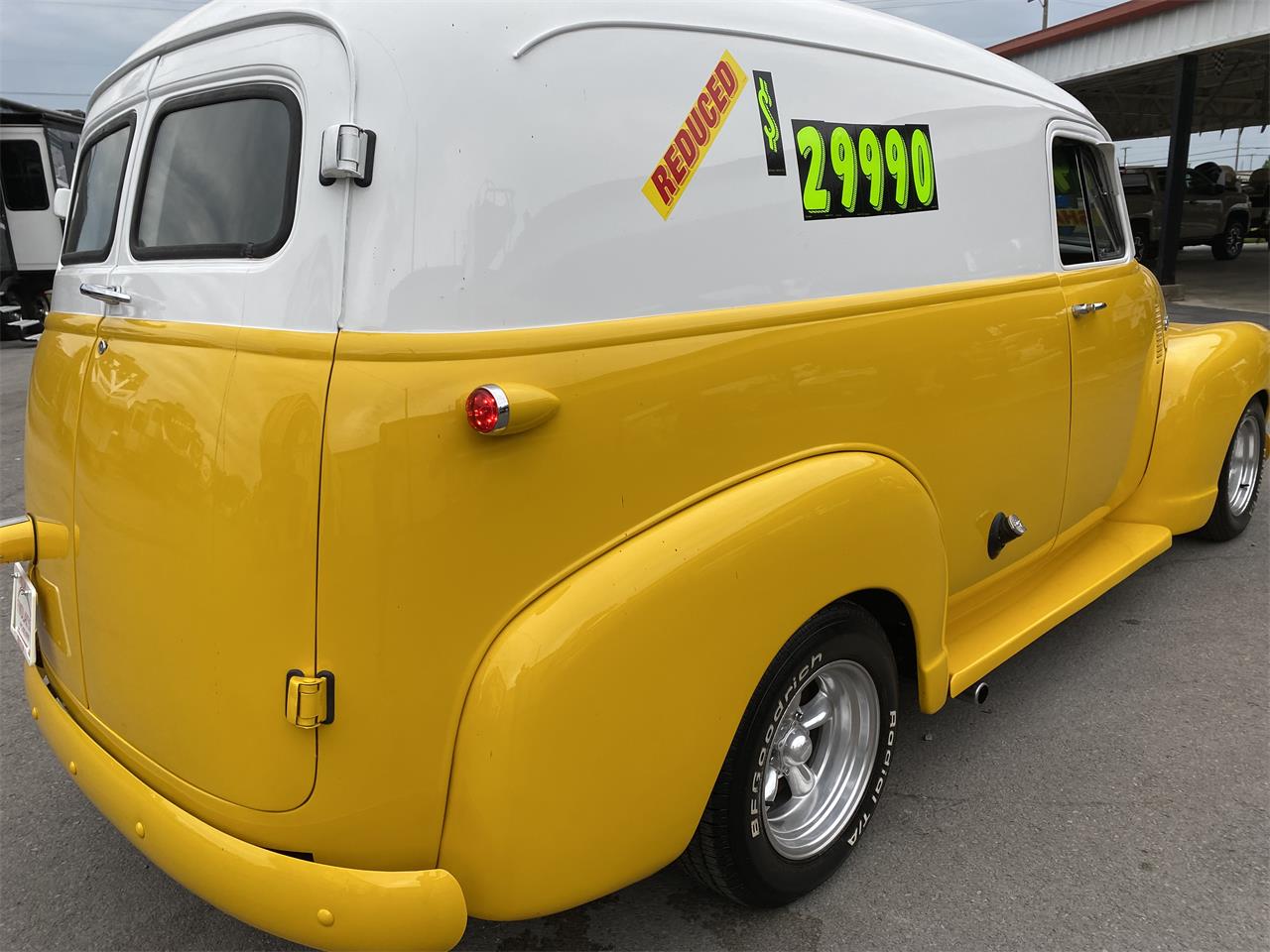 Chevrolet-Panel-truck-1954-YELLOWWHITE-YELLOWWHITE-18