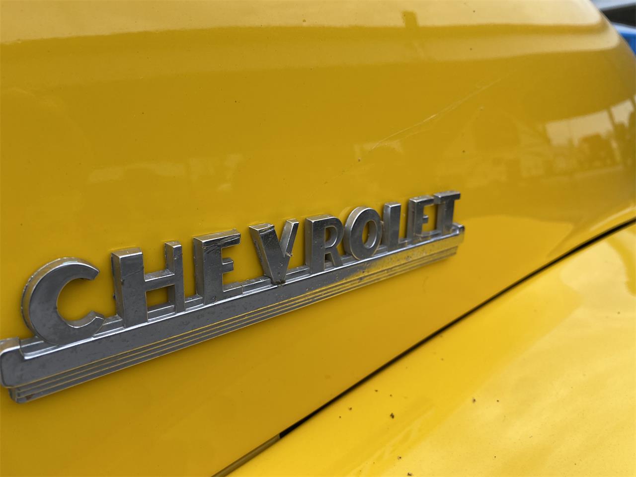 Chevrolet-Panel-truck-1954-YELLOWWHITE-YELLOWWHITE-25