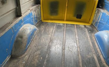 Chevrolet-Panel-truck-1954-YELLOWWHITE-YELLOWWHITE-36