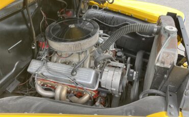 Chevrolet-Panel-truck-1954-YELLOWWHITE-YELLOWWHITE-41