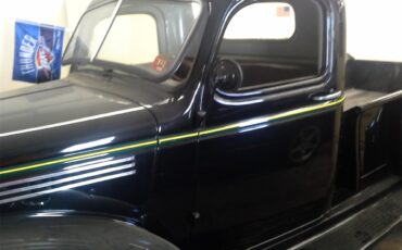 Chevrolet-Pickup-1941-Black-Taupe-21