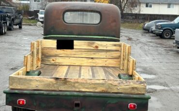 Chevrolet-Pickup-1946-2