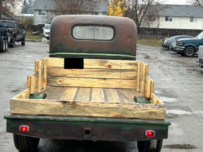 Chevrolet-Pickup-1946-2
