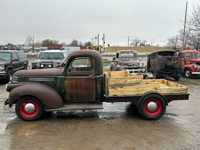 Chevrolet-Pickup-1946