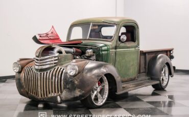 Chevrolet-Pickup-1947-Green-Patina-Saddle-27