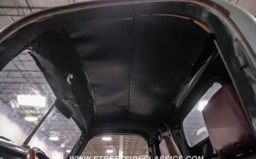 Chevrolet-Pickup-1947-Green-Patina-Saddle-46