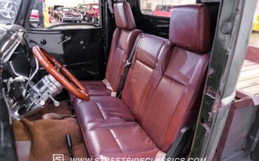 Chevrolet-Pickup-1947-Green-Patina-Saddle-47