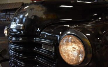 Chevrolet-Pickup-1948-Black-Patina-teal-grey-2