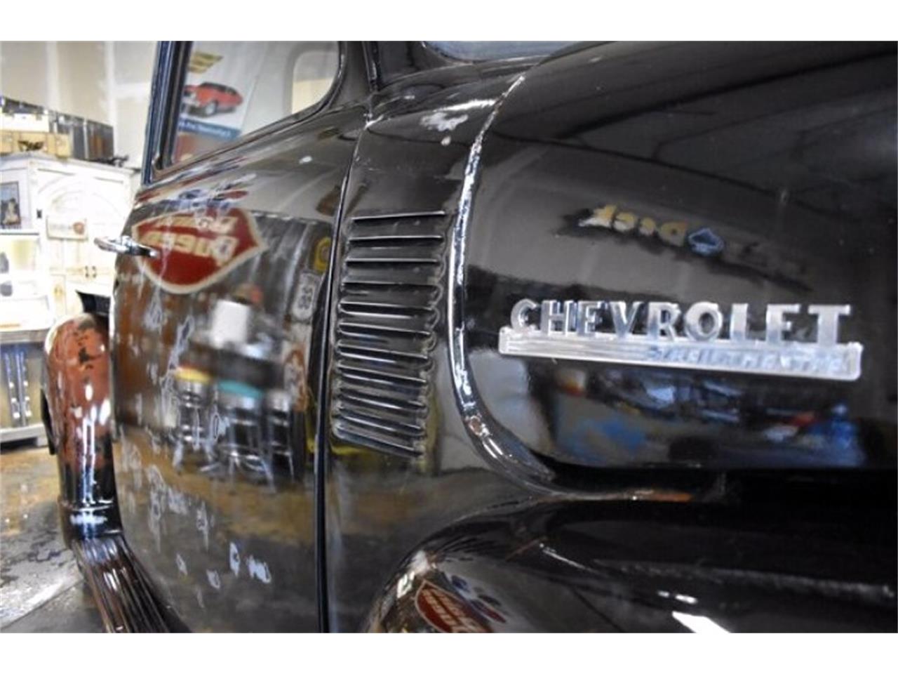Chevrolet-Pickup-1948-Black-Patina-teal-grey-4