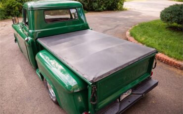 Chevrolet-Pickup-1957-Green-Black-and-red-14