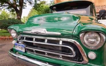 Chevrolet-Pickup-1957-Green-Black-and-red-15