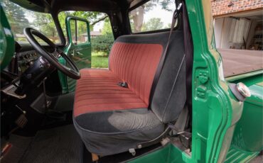 Chevrolet-Pickup-1957-Green-Black-and-red-21