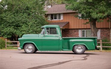 Chevrolet-Pickup-1957-Green-Black-and-red-3