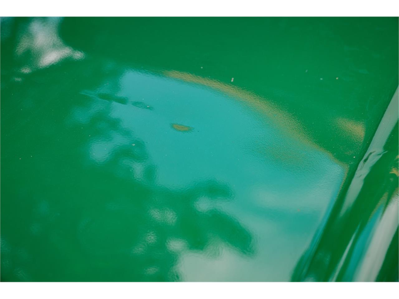 Chevrolet-Pickup-1957-Green-Black-and-red-49