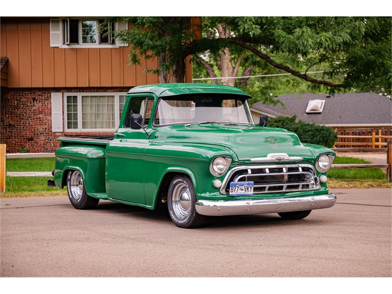 Chevrolet-Pickup-1957-Green-Black-and-red-6