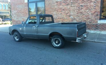 Chevrolet-Pickup-1967-Gray-Gray-3