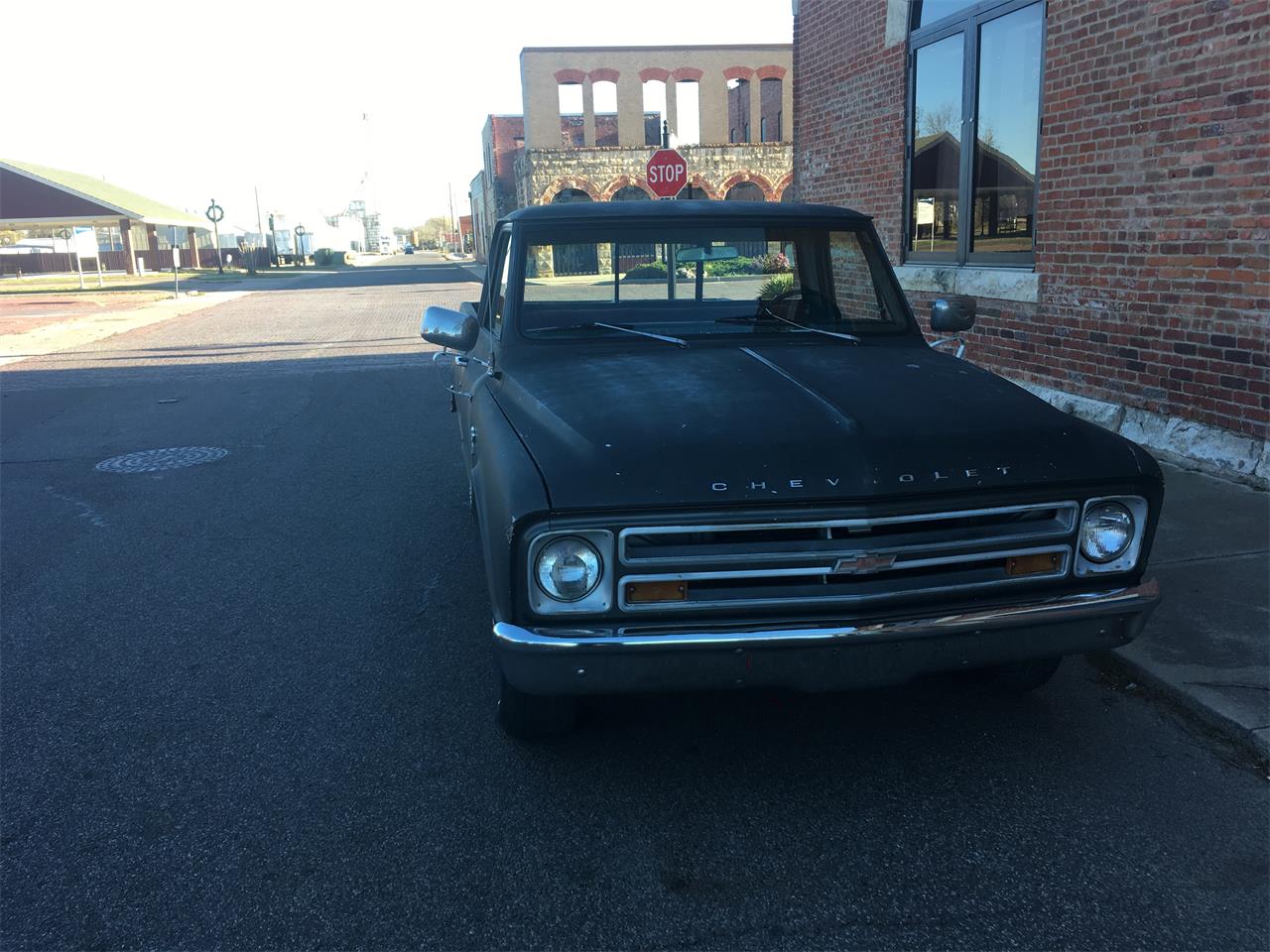 Chevrolet-Pickup-1967-Gray-Gray-9