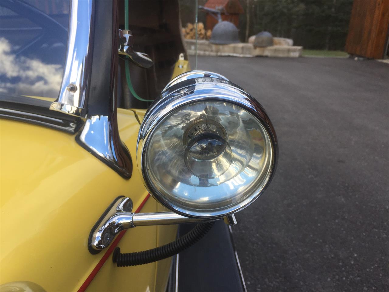 Chevrolet-Roadster-1932-Yellow-Brown-2