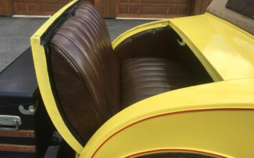 Chevrolet-Roadster-1932-Yellow-Brown-7