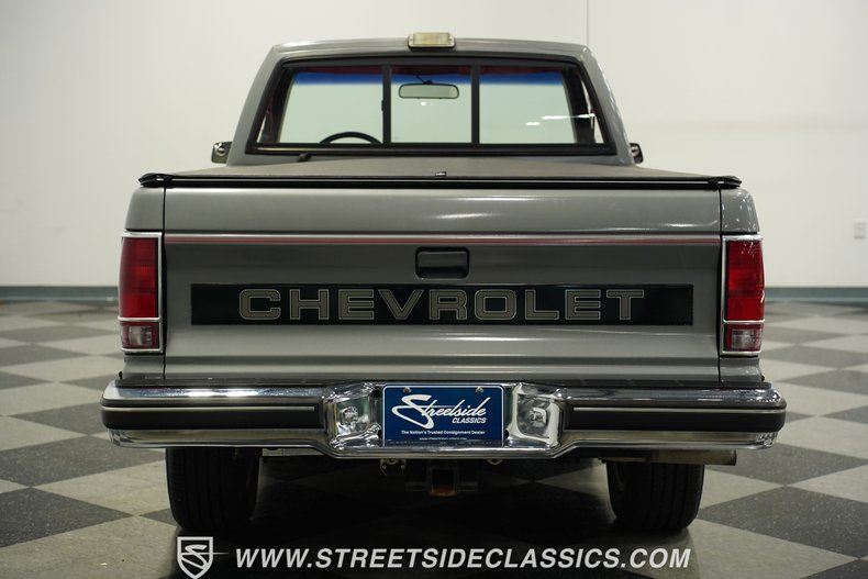 Chevrolet-S10-1988-Gray-Metallic-Red-10