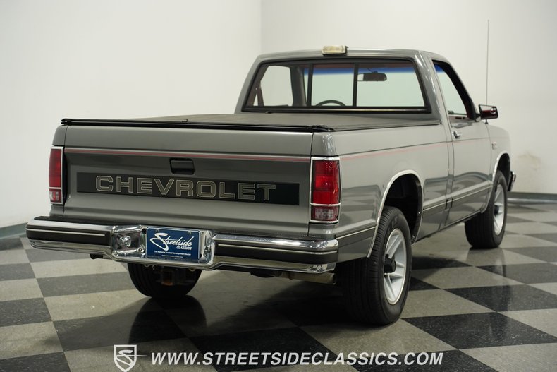 Chevrolet-S10-1988-Gray-Metallic-Red-11