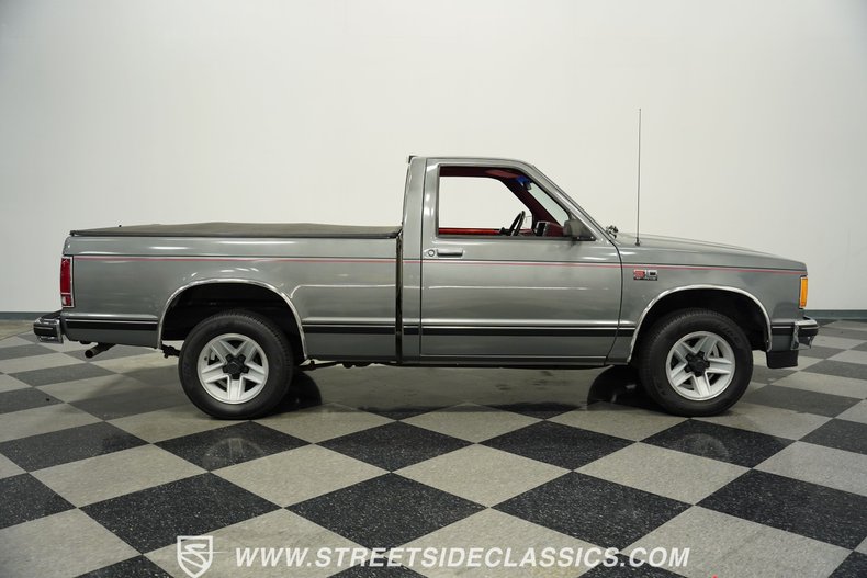 Chevrolet-S10-1988-Gray-Metallic-Red-14