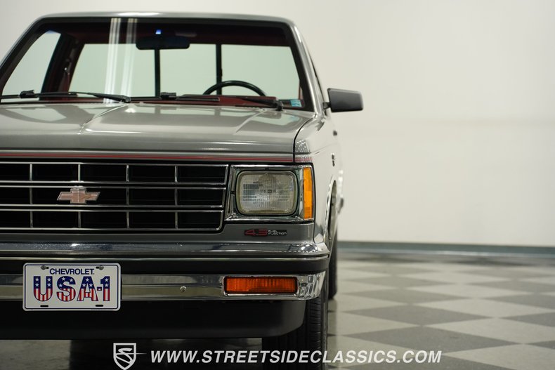 Chevrolet-S10-1988-Gray-Metallic-Red-17